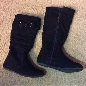 Knee high black boot w bow girls  11 faux suede